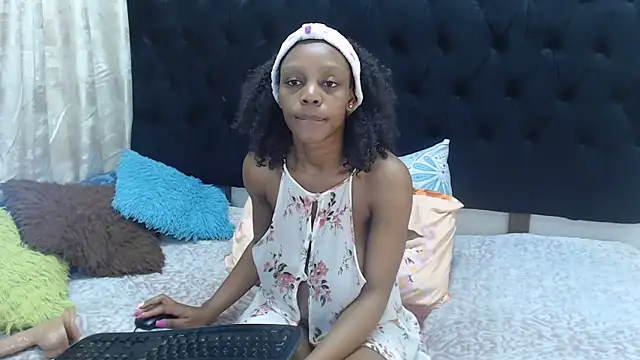 SquirtinNastyHun webcam
