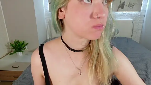 Lina_Wi webcam