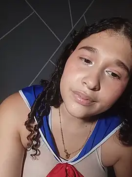 LittleSweetZoe webcam