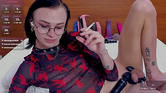 KatashiSenpai live cam on StripChat