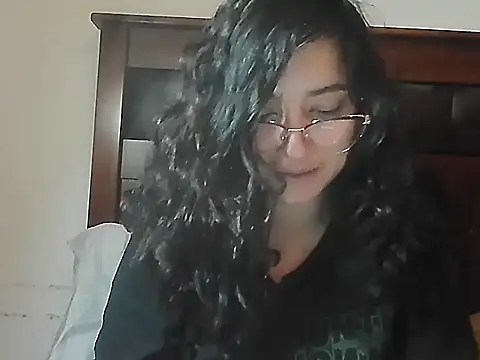 creepyh0e_ live cam on StripChat