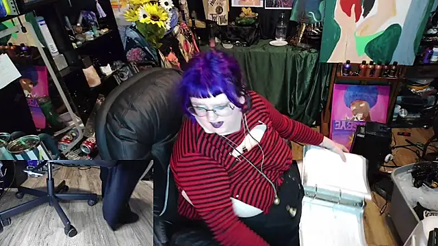 Sinstresshemlock live cam on StripChat
