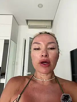AvaSultry