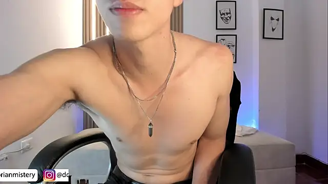 Dorianmistery2322_ webcam