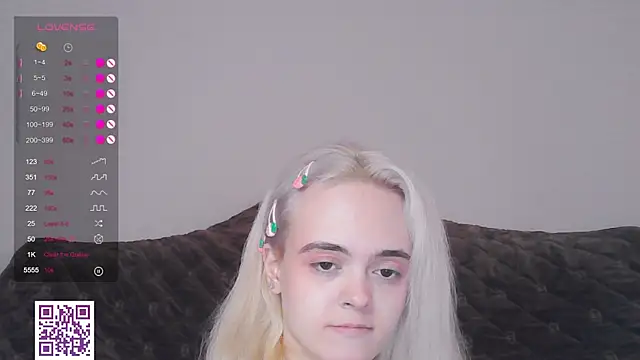 oxcy_secret - Oxcy_Secret's free webcam - UK Sex Cams