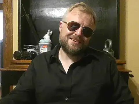 TheOneDonShaun webcam