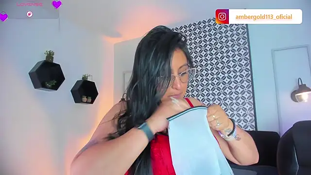 Amber_gold_ webcam