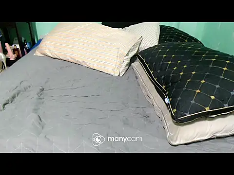 SeductiveNikki webcam