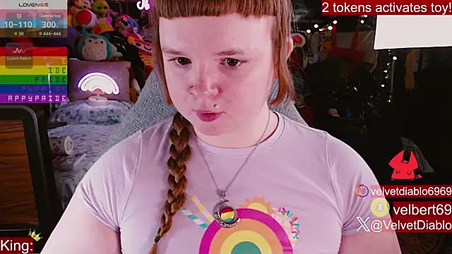 VelvetDiablo webcam