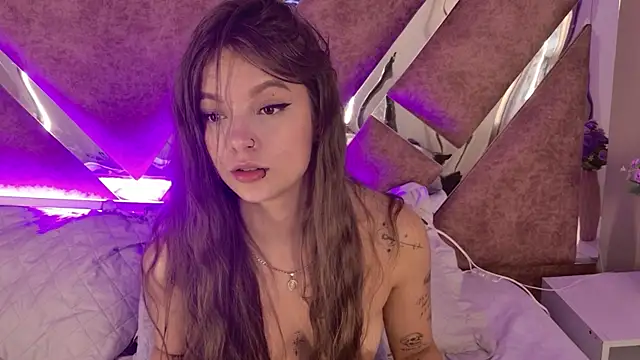 AmmyJones_ webcam