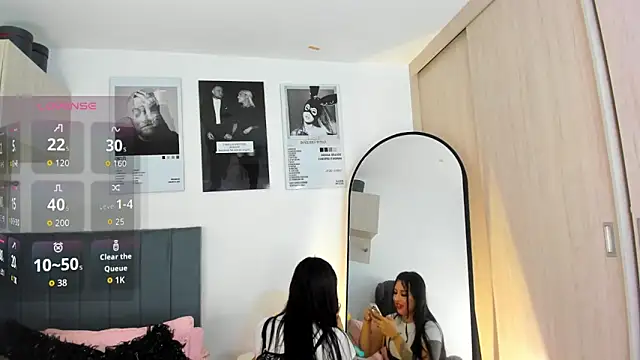 hollyprincess_2 (T young) - spank ass x 5