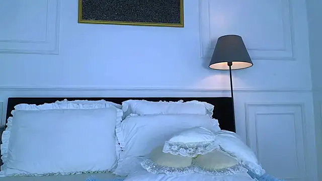 NicoleMarani webcam