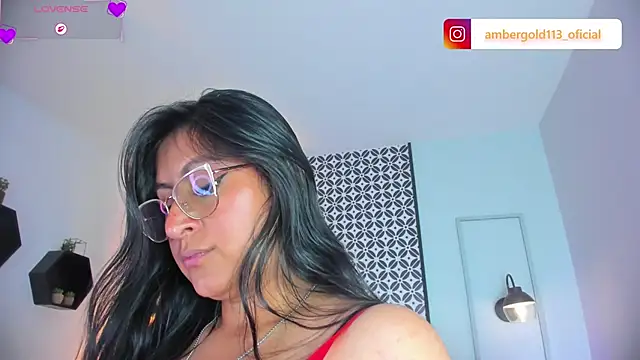 Amber_gold_ webcam