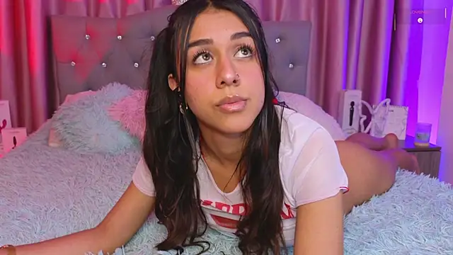Emiily_Scott1 webcam