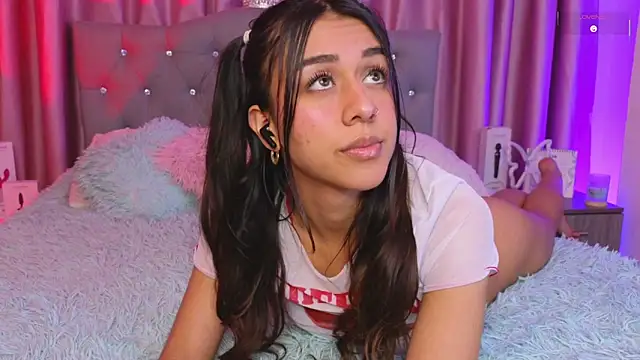 Emiily_Scott1 webcam