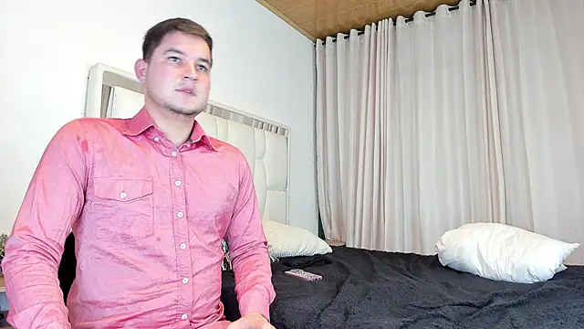 CameronyMartinn webcam