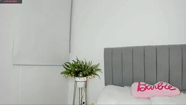 sophie_connors webcam
