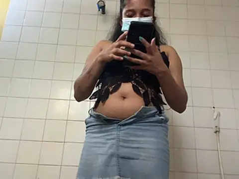 Tatoo_girl webcam