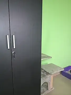 Isha_Sax webcam