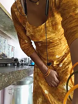 Love-pari77 webcam