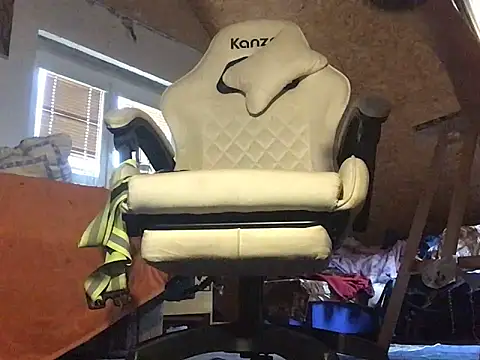 Salon1986 live sex cam
