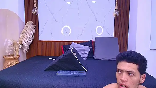 Loversinfire2 webcam
