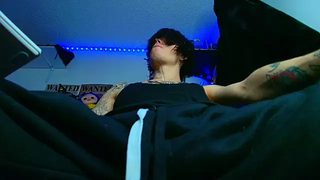 Anhony_Muscle webcam