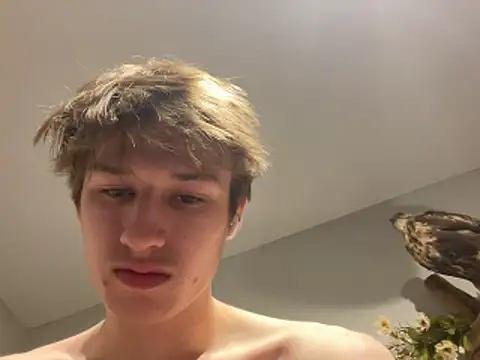 yourwhiteboy1 webcam