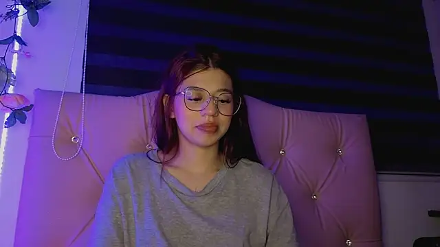 its_raquelle webcam