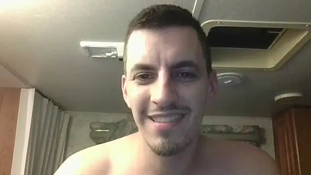 luverrboyy webcam