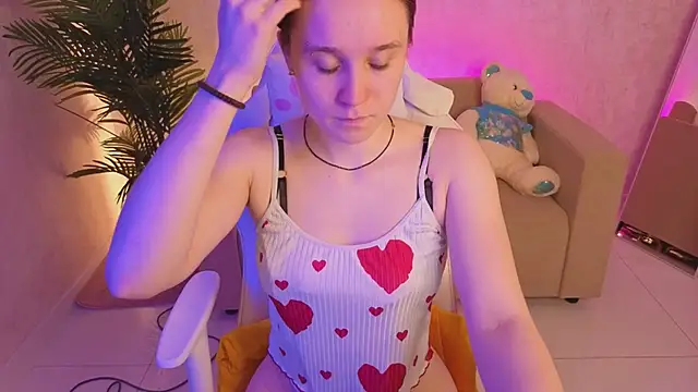 SweetieBlush webcam
