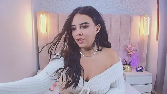 Lyaa_606 webcam