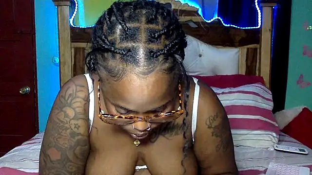 creamyamber webcam