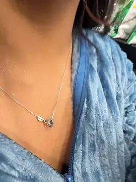 BellaRicciX_X webcam