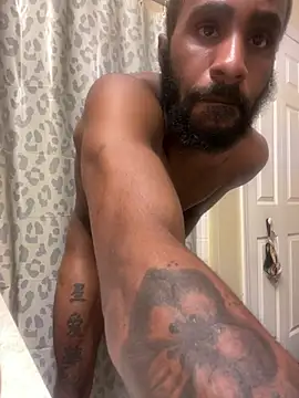 slxmxblxck - SlxmXBlxck's free webcam - UK Sex Cams