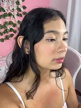 melody_flowers18 webcam
