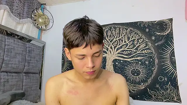 andy_belier23 (M twink) - super show cum