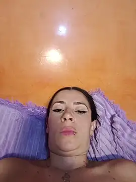 KiaraEvans2 webcam