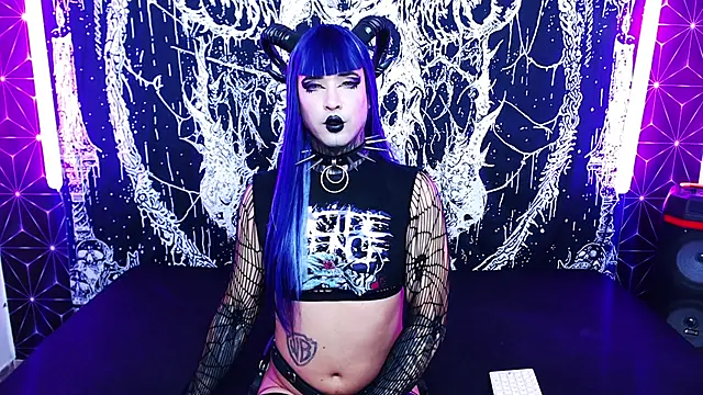 Model: naomi_satan