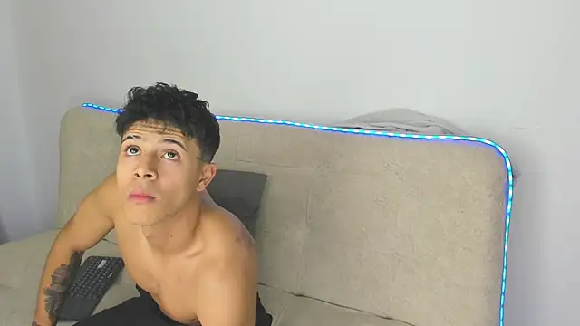 _Alex_Colton webcam
