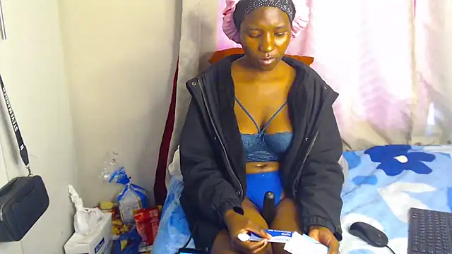 Juicytities20 webcam