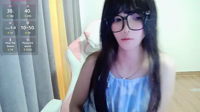 Ooo-Lola webcam