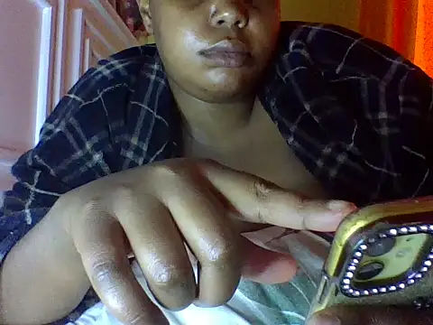 sexychubby22 webcam