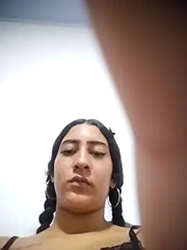 ScarletLovee_ webcam