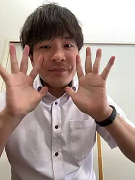 yuuki8910 live cam on StripChat