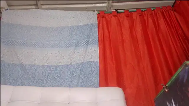 Ixchel66 live cam