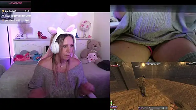 Angie-night webcam
