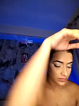 SaharQamar webcam