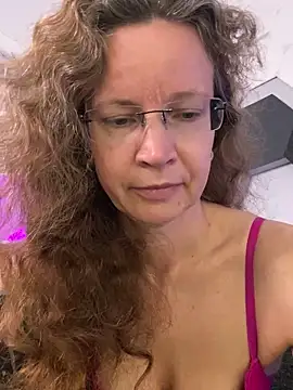 Watch AnnikaRose live on EroticFlix - High definition streams