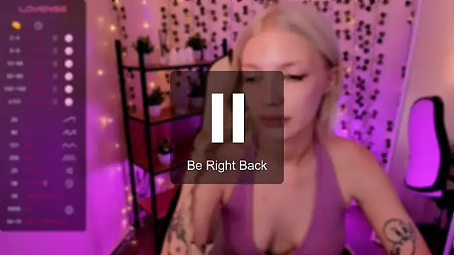 AnyaTaylor_ webcam